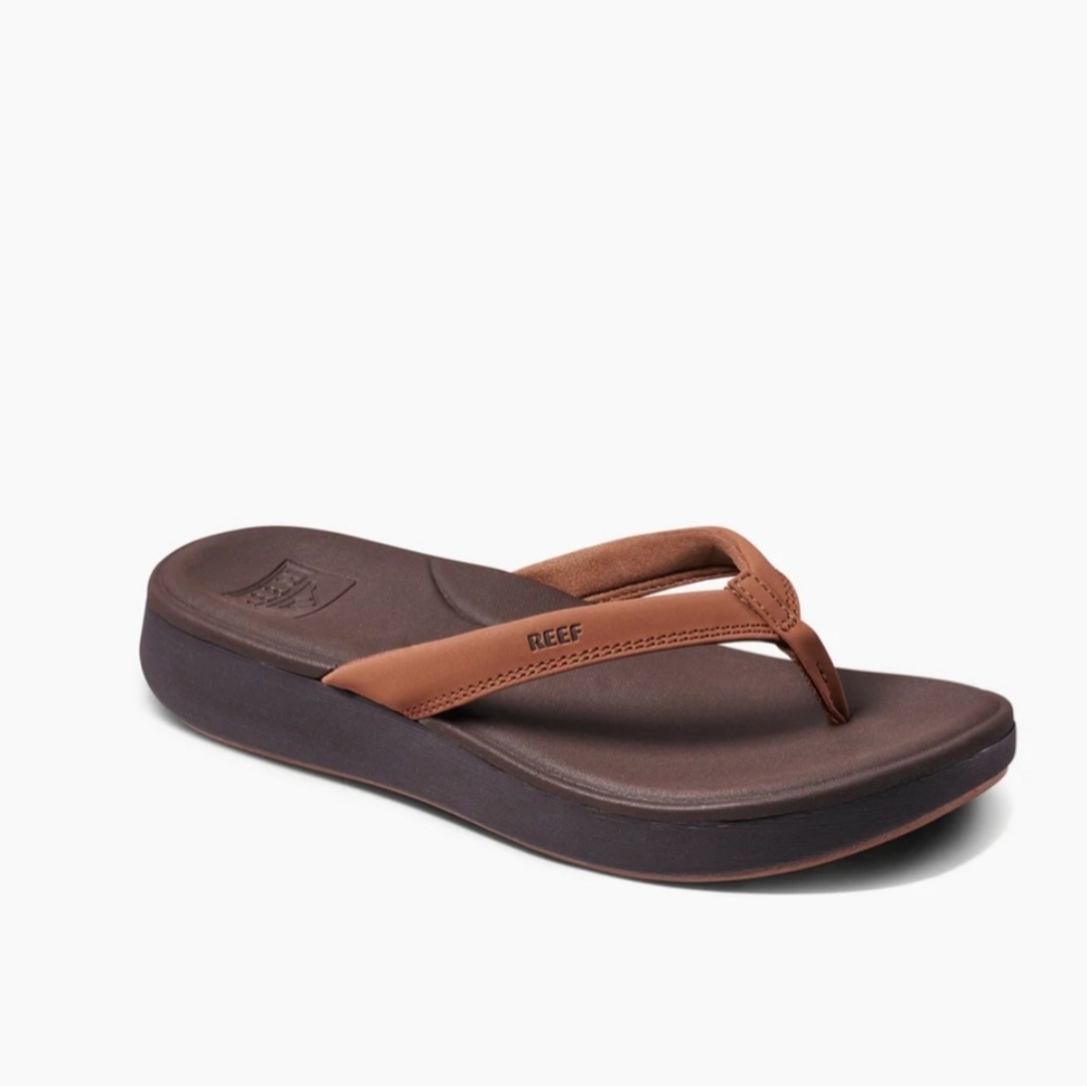 NEW! Reef Cushion Cloud Espresso Sandals Sz 7 NWT